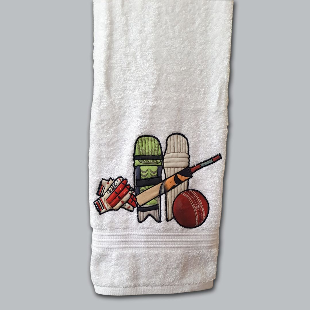 Cricket Embroidered Personalized Towel Set white