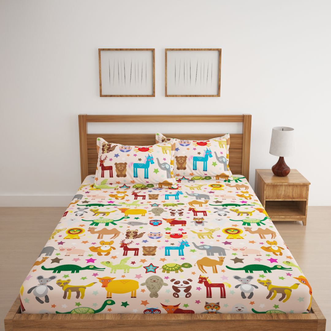 Cartoon Animals Print Bed Sheet