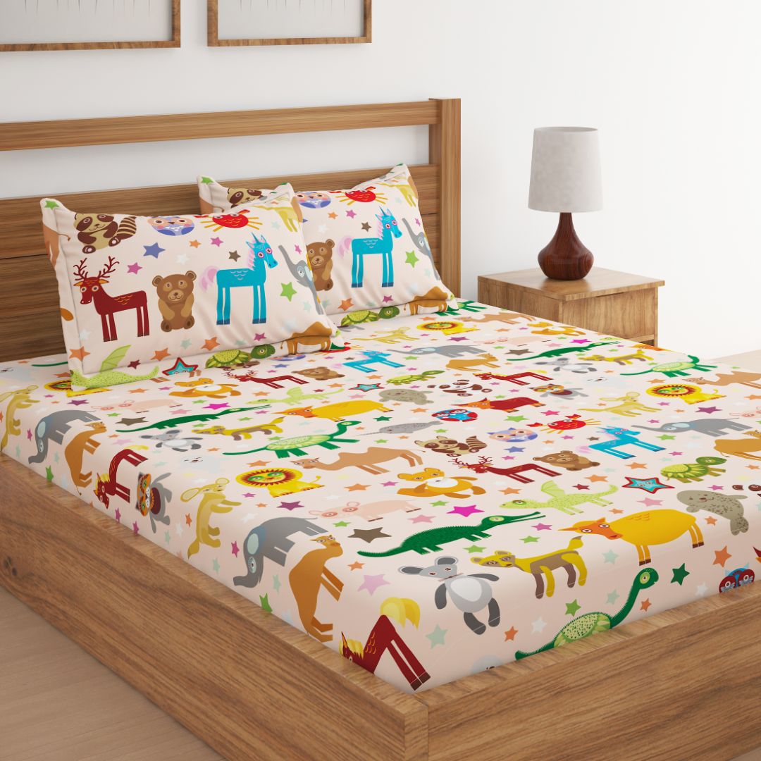 Cartoon Animals Print Bed Sheet