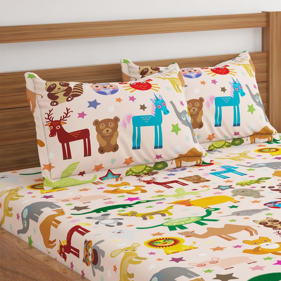 Cartoon Animals Print Bed Sheet