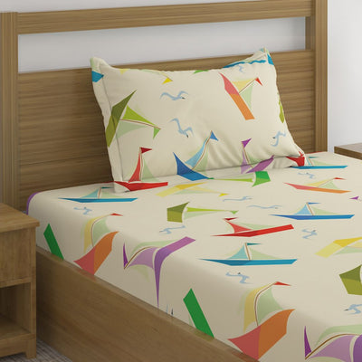 Colorful Paper Boats Print Bed Sheet